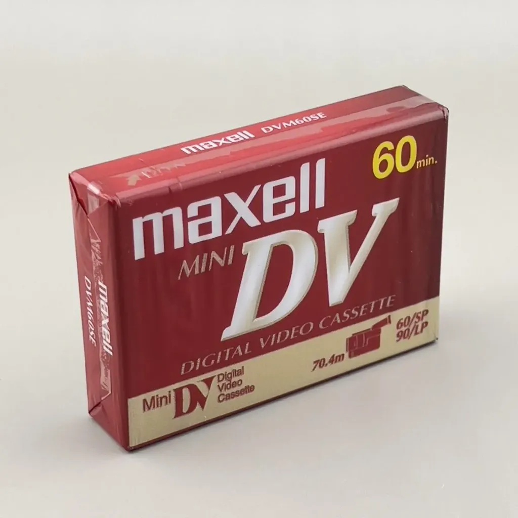 [MA-BA-9VA] Maxell 6LF22 9V Alkaline Battery – Blister Pack of 1 (850610)