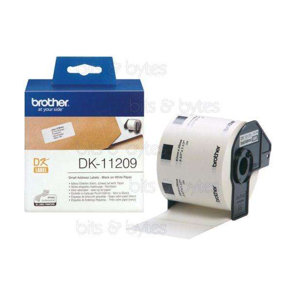 [DE-RIBR-DK11209] Brother DK-11209 Small Address Labels – 29 × 62 mm, Black on White, 800 Labels/Roll